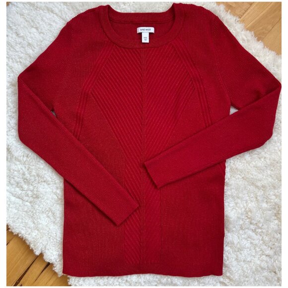 Nine West Red Textured Knit Sweater – Size L/XL - Picture 4 of 6